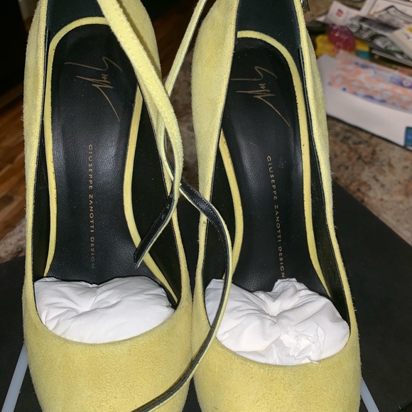 Giuseppe Zanotti Wedged Pump - Picture 5 of 7